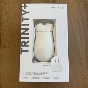 NuFace Facial Toning Kit in White